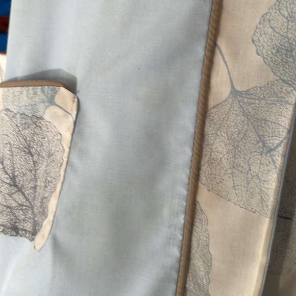 3/$30 Super soft cotton robe with leaf detailing - Picture 6 of 6